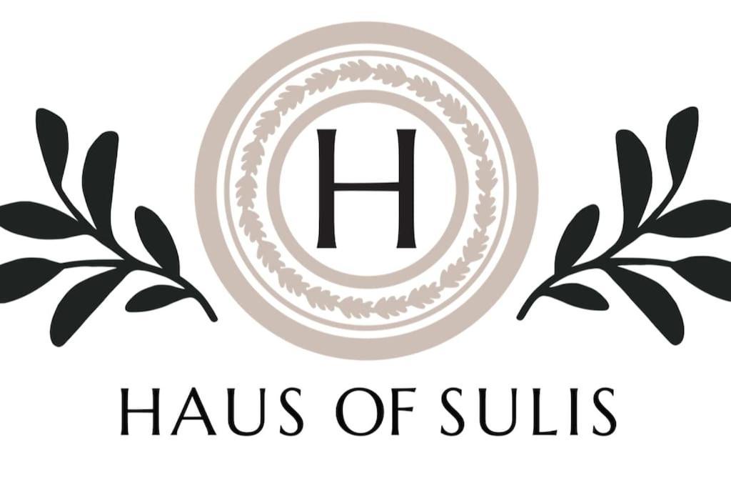 Haus Of Sulis, City Centre Apartment With Lift Access Bath Exterior foto